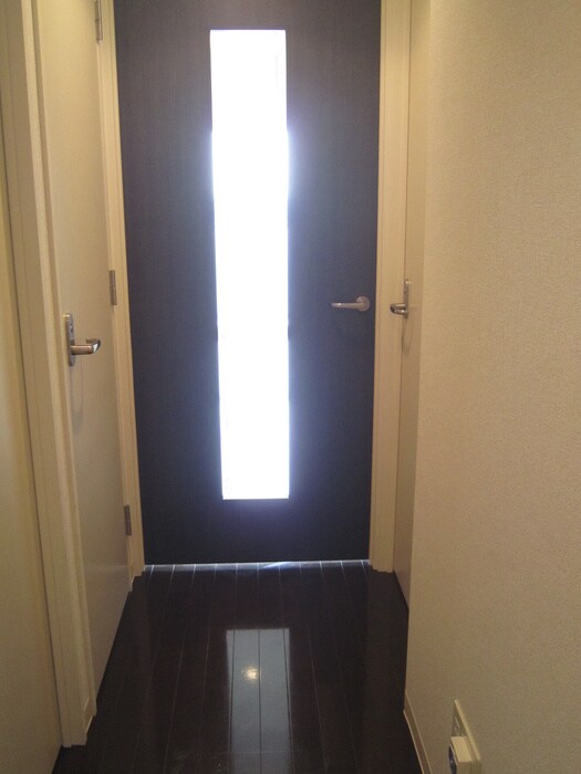 物件内観写真16　(廊下)