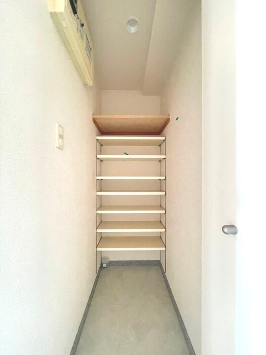 物件内観写真19　(靴箱)