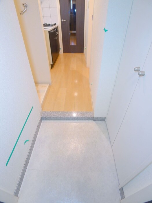 物件内観写真20　(玄関)