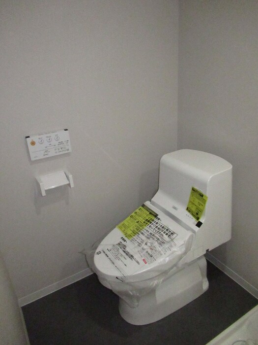 物件内観写真10　(トイレ)