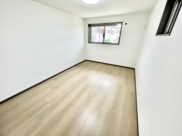 物件内観写真7　(居室)