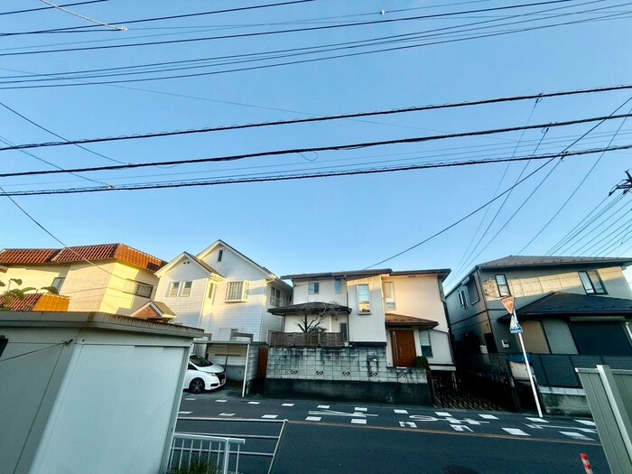 物件内観写真21　(室内からの展望)