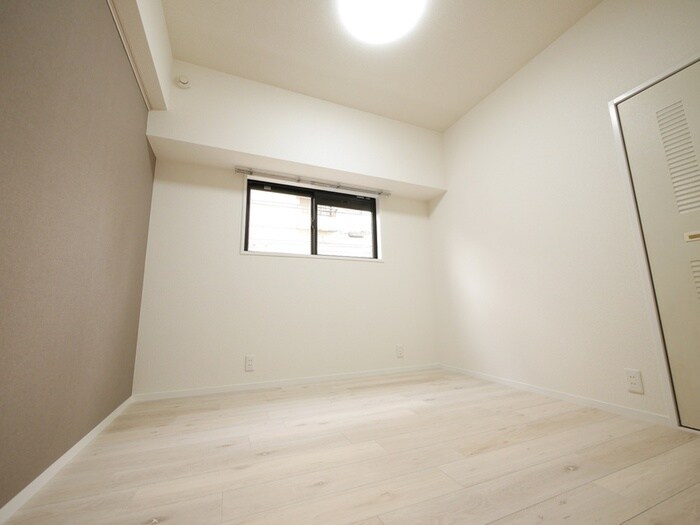 物件内観写真14　(居室)