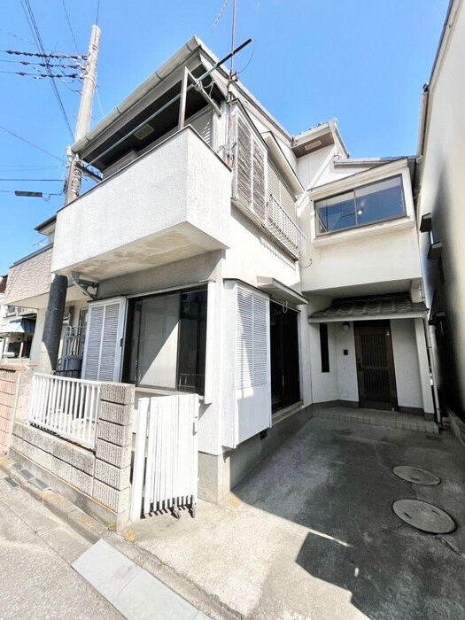 行田市谷郷1丁目戸建の外観写真