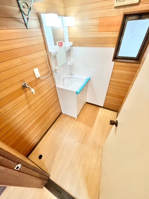 行田市谷郷1丁目戸建の洗濯機置場