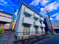 クバラチ－ラ・Ｅの外観写真