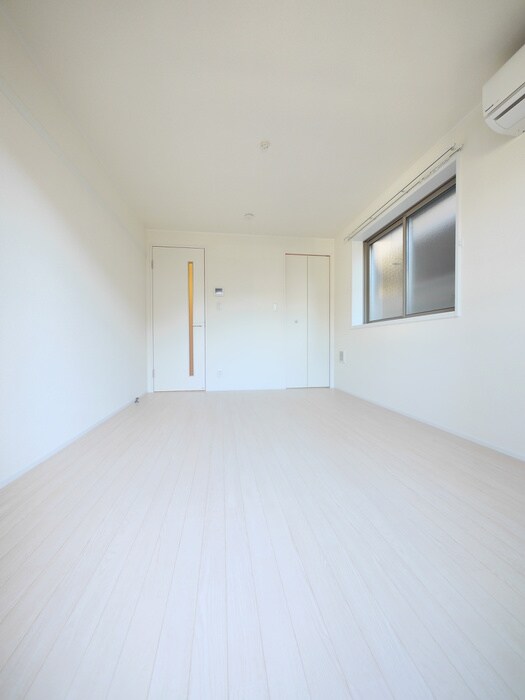 物件内観写真16　(居室)