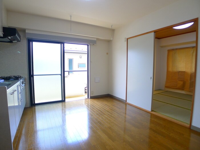 物件内観写真8　(居室)