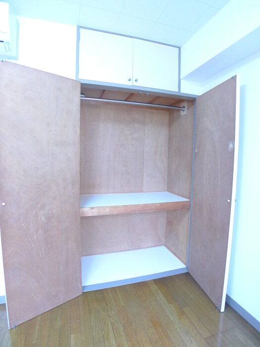 物件内観写真10　(収納)