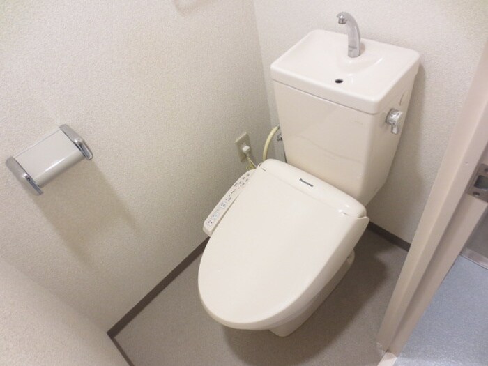 物件内観写真9　(トイレ)