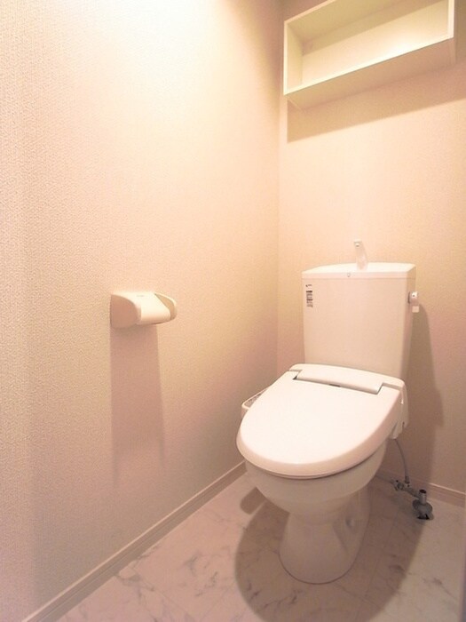 物件内観写真12　(トイレ)