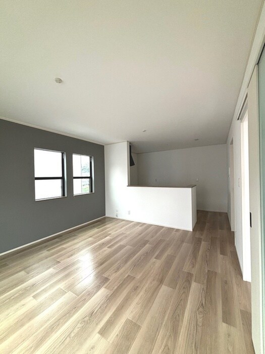 物件内観写真6　(居室)