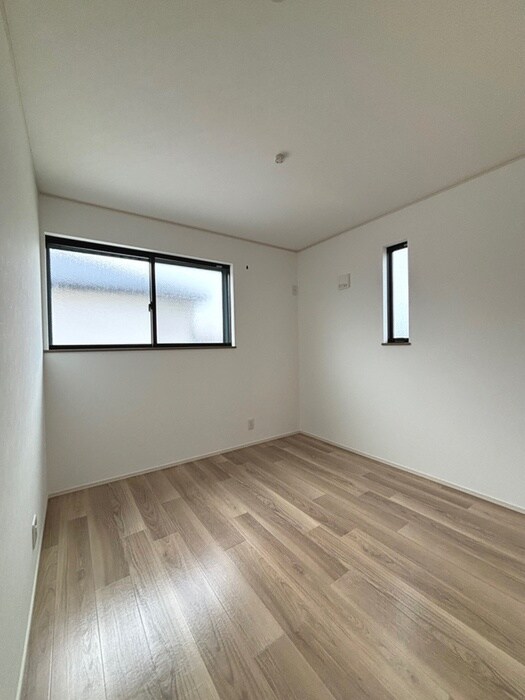 三室戸建Hの内観写真