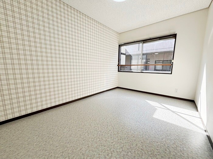 物件内観写真15　(居室)