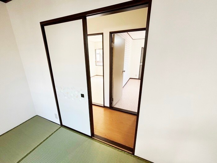 物件内観写真19　(廊下)