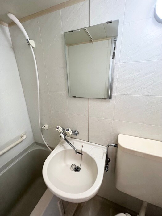 物件内観写真13　(洗面)