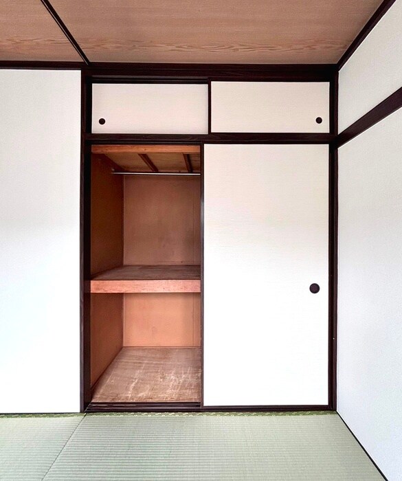 物件内観写真16　(収納)