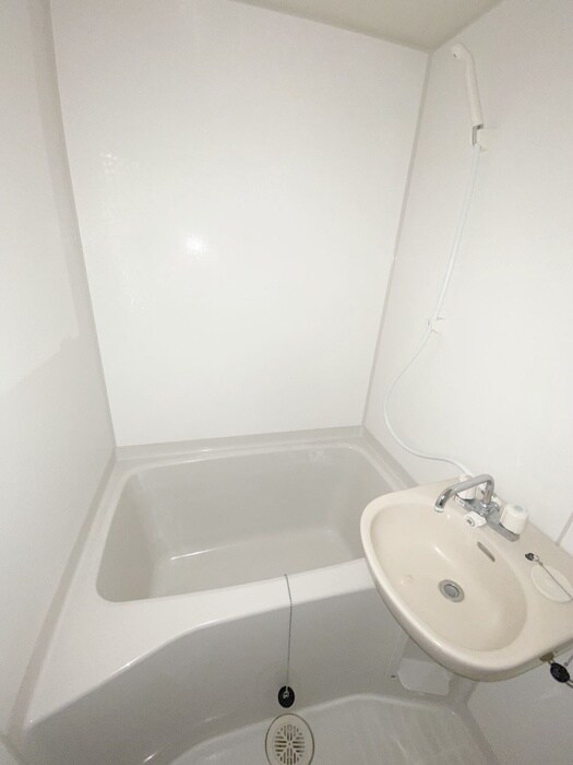 物件内観写真10　(バス／シャワールーム等)