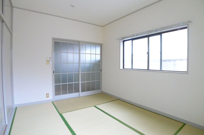 物件内観写真18　(居室)