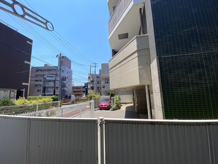 物件内観写真22　(室内からの展望)