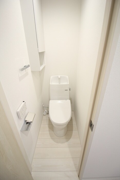 物件内観写真13　(トイレ)