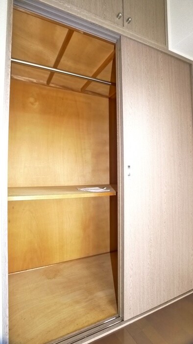 物件内観写真11　(収納)