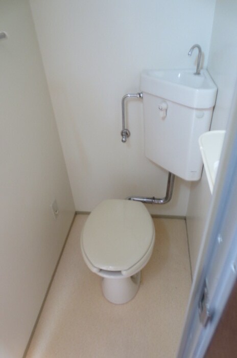 物件内観写真10　(トイレ)