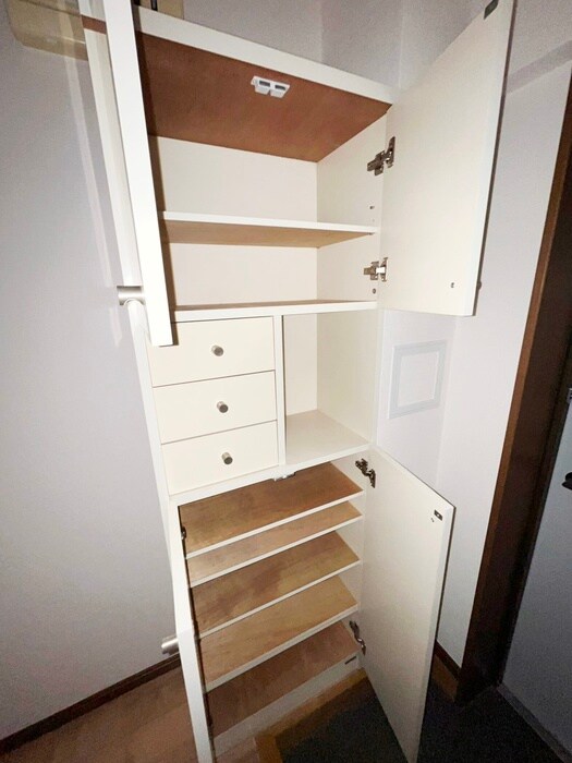 物件内観写真16　(靴箱)
