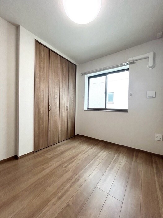 物件内観写真19　(居室)