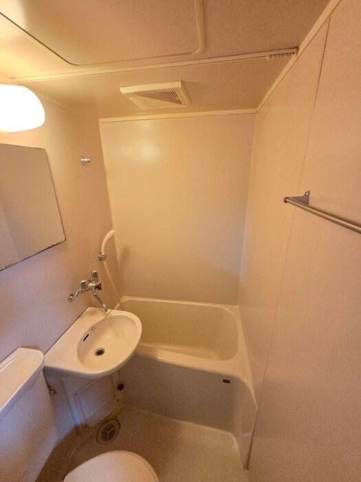 物件内観写真9　(バス／シャワールーム等)