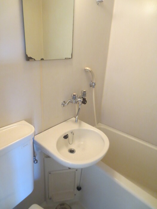 物件内観写真11　(洗面)