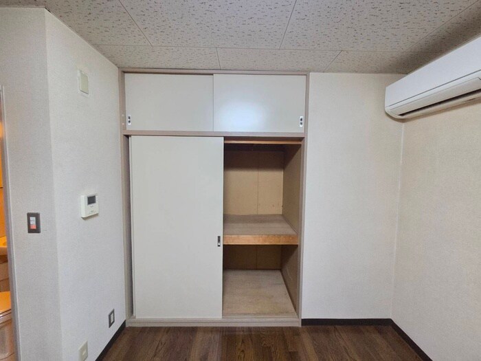 物件内観写真13　(収納)