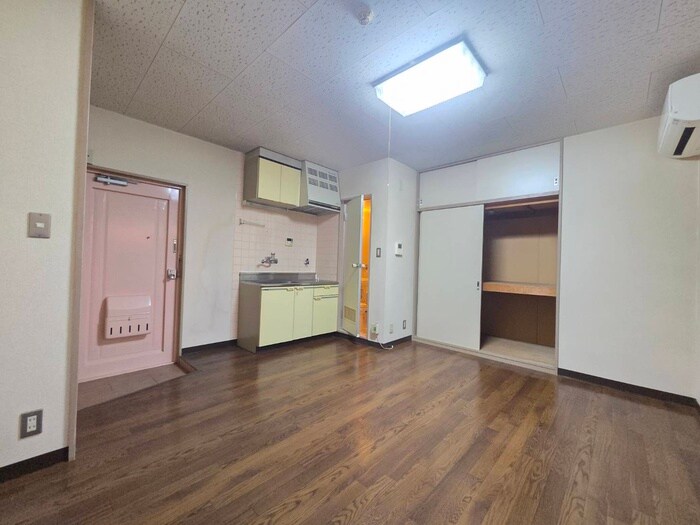 物件内観写真21　(居室)