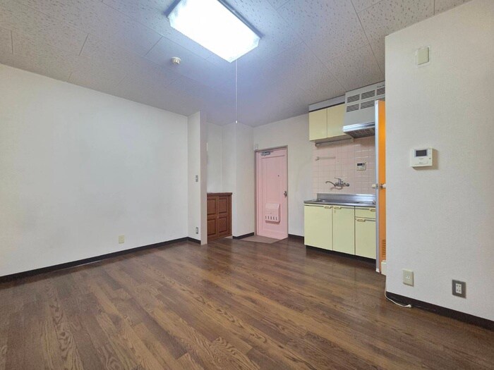 物件内観写真22　(居室)