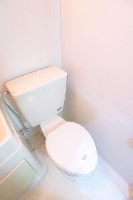 物件内観写真13　(トイレ)