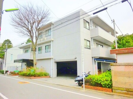 コスモリード三軒茶屋（２０１）外観写真