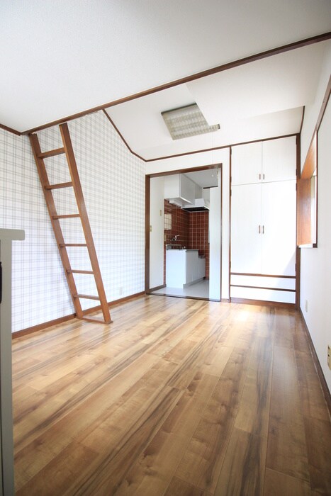 物件内観写真5　(居室)