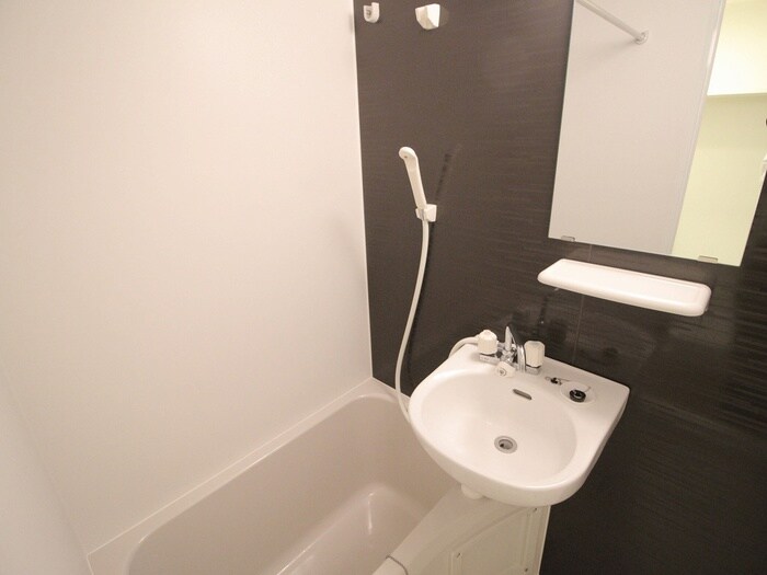 物件内観写真12　(バス／シャワールーム等)