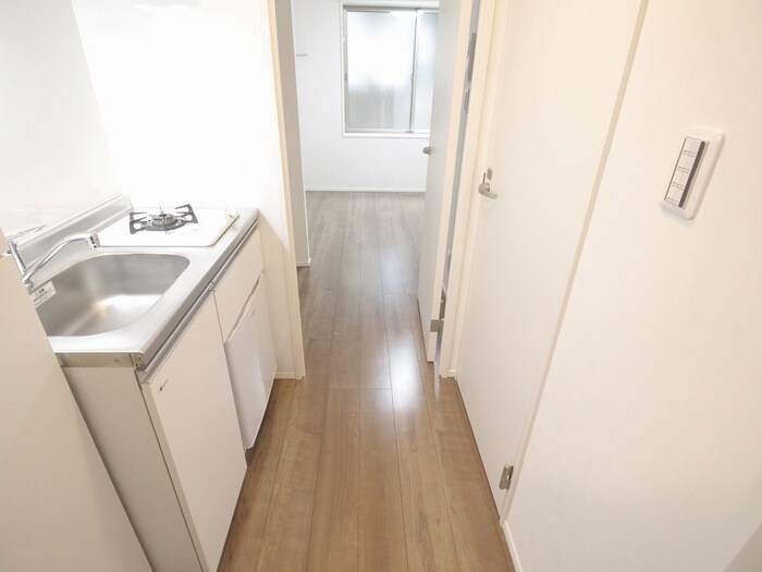 物件内観写真20　(廊下)