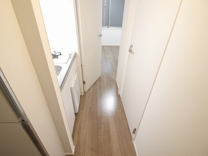 物件内観写真22　(廊下)