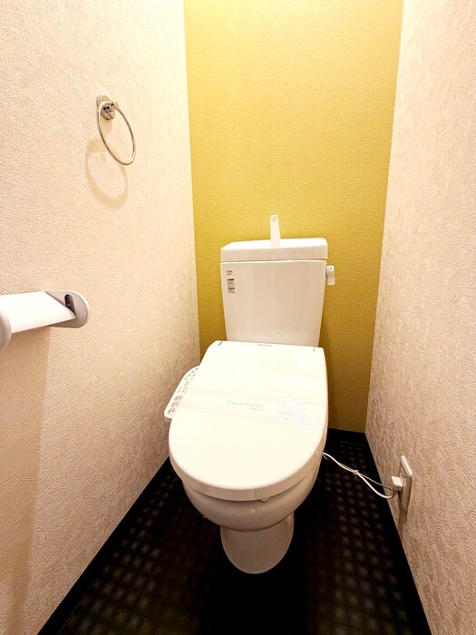 物件内観写真12　(トイレ)