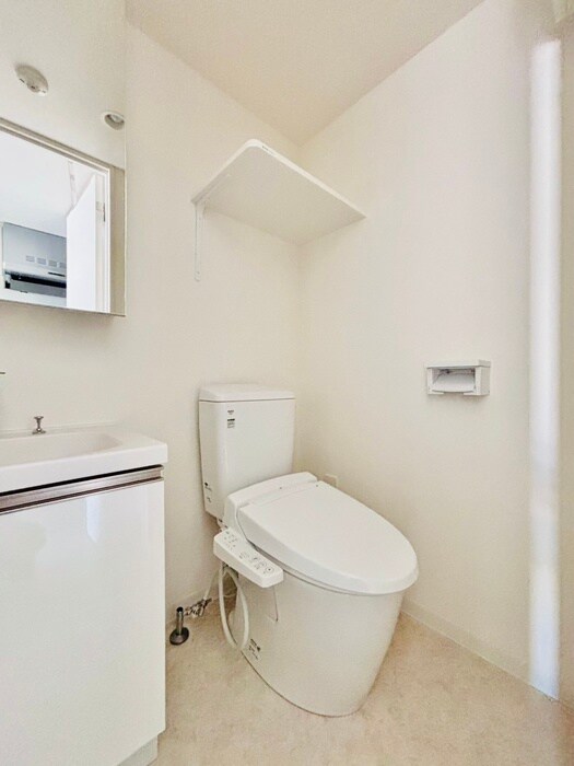 物件内観写真11　(トイレ)