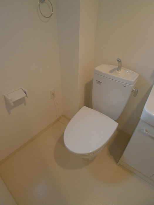 物件内観写真14　(トイレ)