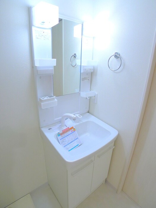 物件内観写真15　(洗面)