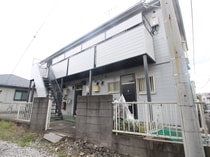 ウッドハウス上鶴間の外観写真