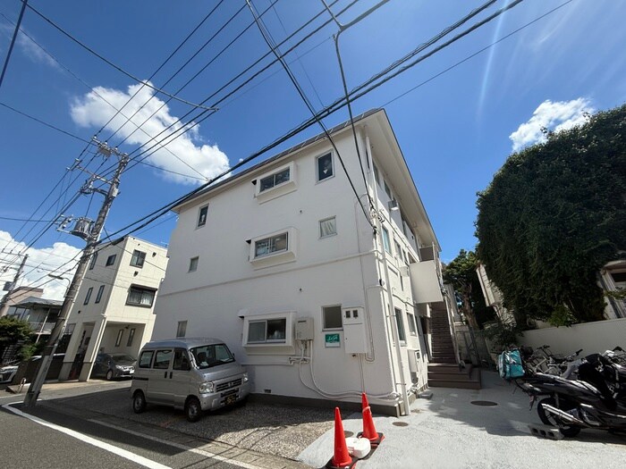 物件外観写真2　(周辺環境)