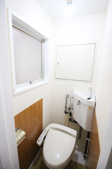 物件内観写真12　(トイレ)