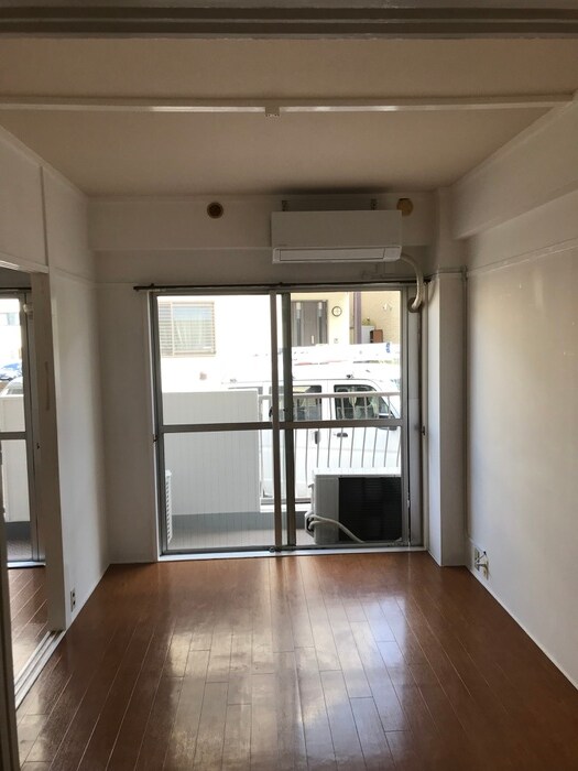 物件内観写真22　(居室)