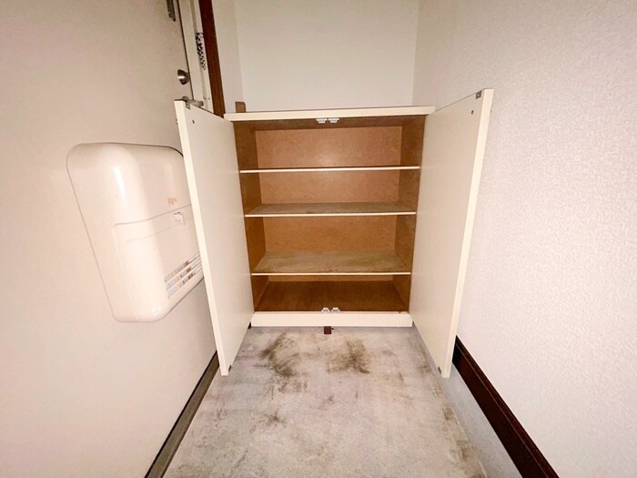 物件内観写真17　(靴箱)