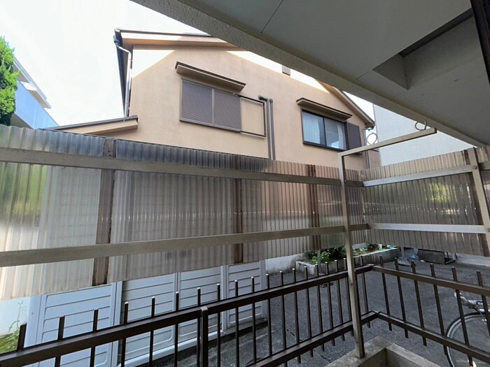 物件内観写真20　(室内からの展望)